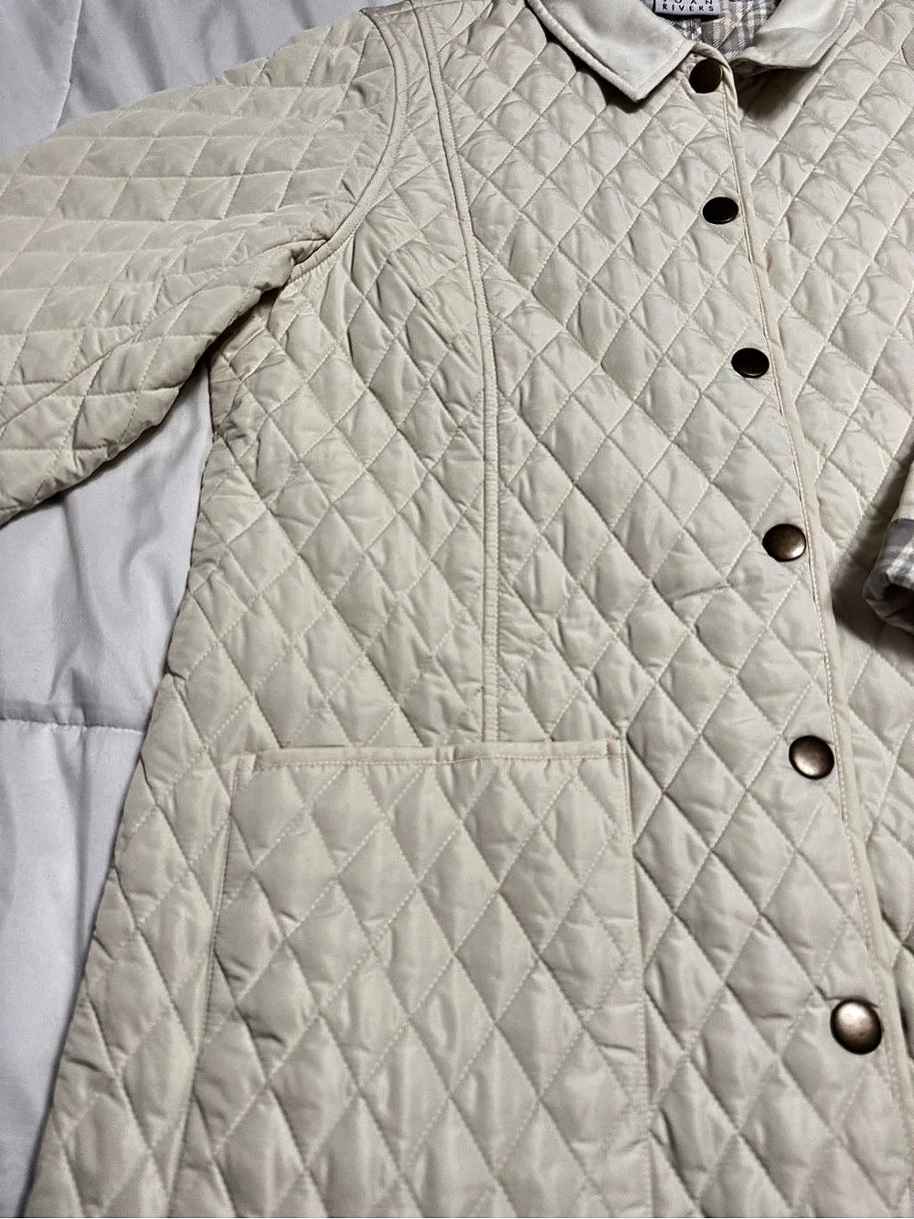Joan Rivers Quilted Barn Coat with Plaid Lining in Cream - Picture 3 of 7